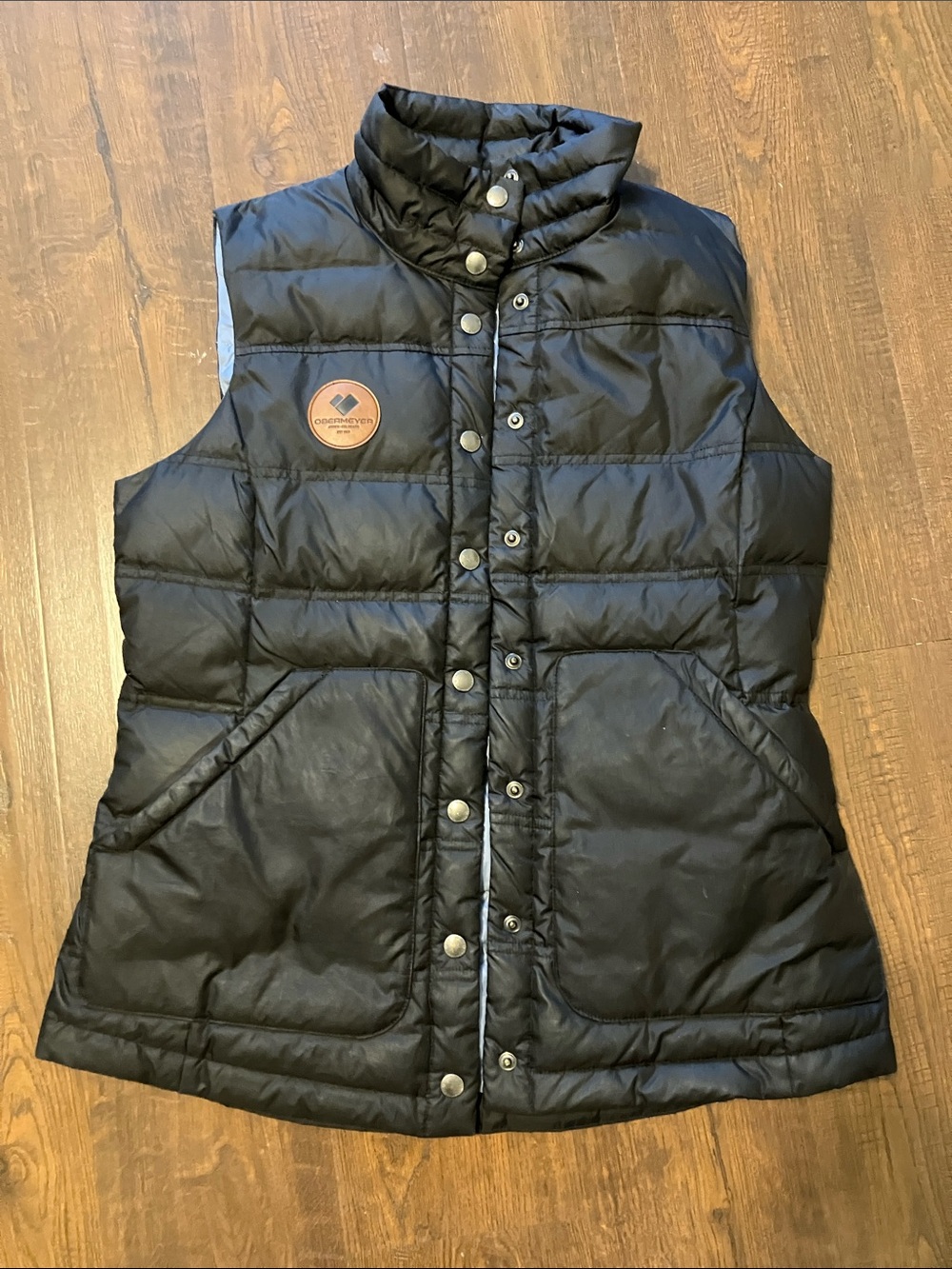 Obermeyer Black Quilted Snap-Front Puffer Vest with Patch Logo